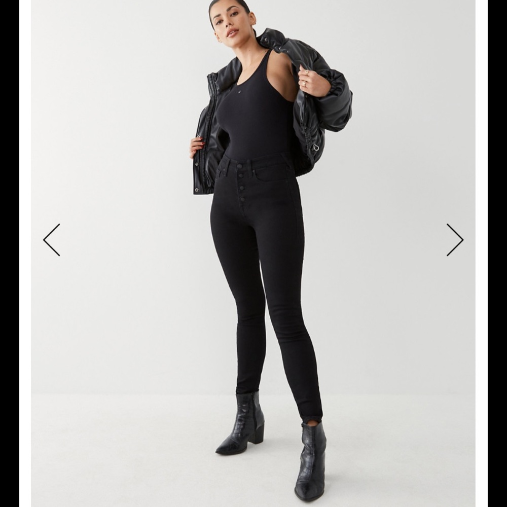 TRUE RELIGION HALLE HIGH RISE SUPER SKINNY JEAN 24